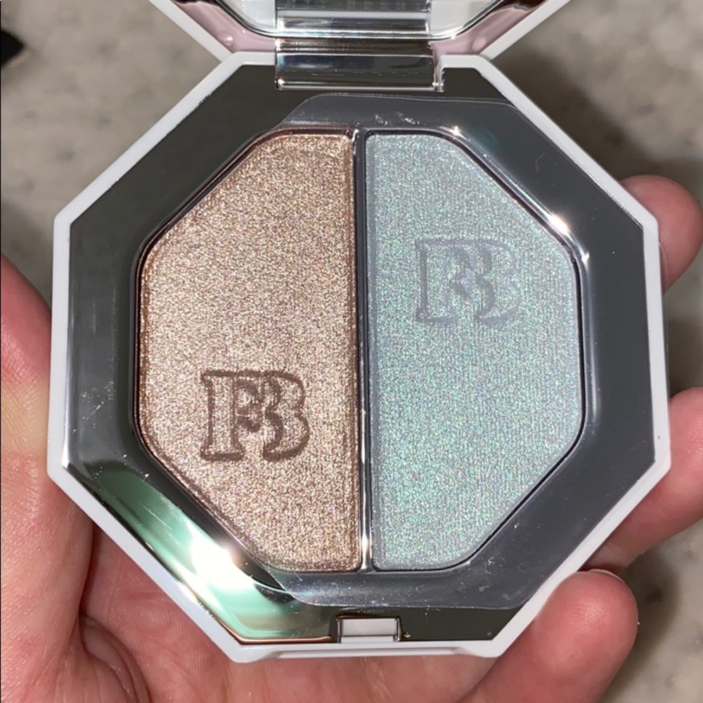 Fenty highlighter duo